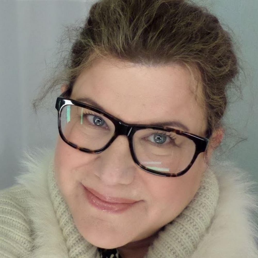 Meet your Posher, Pami